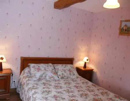 D'hôtes D' En Jouti Alojamento de Acomodação e Pequeno-almoço